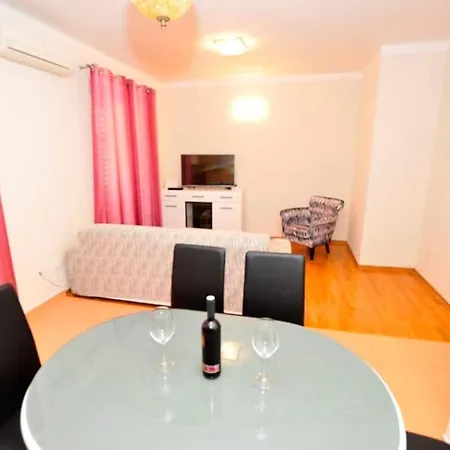 Luxury Tanja , Bacvice *